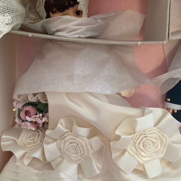 MADAME ALEXANDER MINT EXTREMELY RARE 10” DOLL SET - Picture 5 of 16